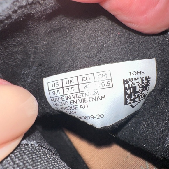 TOMS Women's Suede Kelsey Booties black 9.5 - Picture 7 of 7